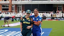 LIVE: India opt to bat against Australia; South Africa survive scare