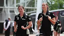LIVE: Captain Kerr steadies New Zealand against Sri Lanka