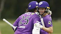 Nicola Carey's all-round act sets up second consecutive Hobart Hurricanes victory