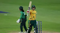 South Africa edge past Pakistan in low-scoring thriller
