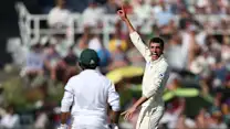Olivier ends series on high, de Kock also moves up