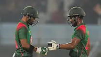 Kayes-Das stand sinks Zimbabwe and seals series for Bangladesh