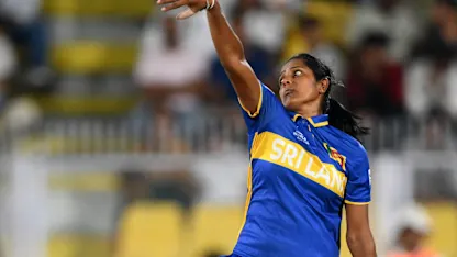 Inoka Ranaweera with the big scalp of Harmanpreet | Rexona POTD | CWC25 ...