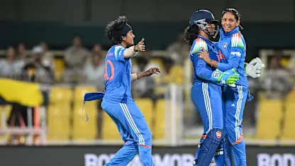 Richa Ghosh's smart catch | CWC25 thumbnail 