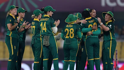 LIVE: England lose three quick wickets in CWC25 clash