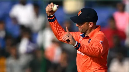 Logo of Roelof van der Merwe redeems himself brilliantly | AUS v NED | CWC23