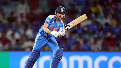 Mandhana's boundary barrage puts India off on the offensive | CWC25