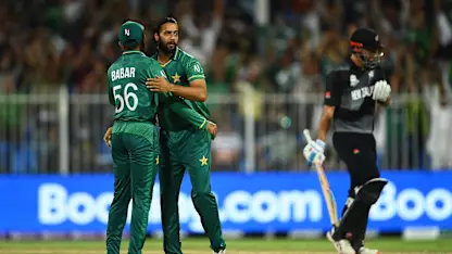 Logo of Pakistan all-rounder announces retirement from international cricket