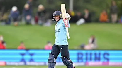 FIFTY: Danielle Wyatt plunders a powerful half-century