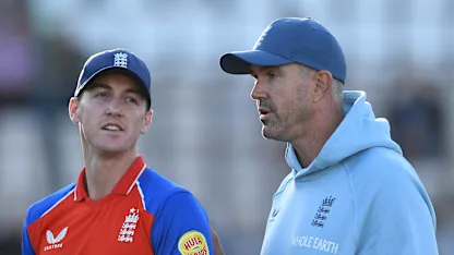 Pietersen's influence already rubbing off on Brook, England