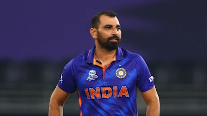 Mohammad Shami removes the dangerous George Munsey
