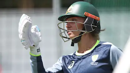 LIVE: England, Australia set for final showdown