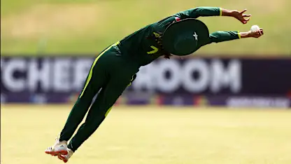 Logo of Syeda Aroob Shah takes a stunner | U19 Women's T20WC