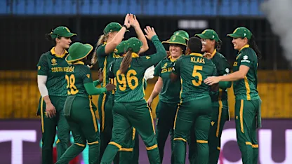 De Klerk's stunner sends Perry back | CWC25