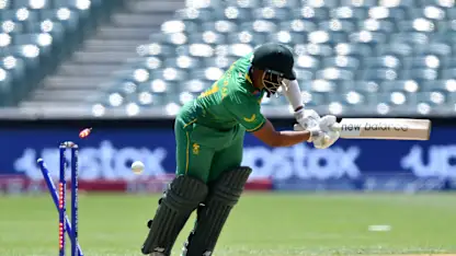 Logo of Temba Bavuma exposes his stumps and Paul van Meekeren crashes them down | T20WC 2022
