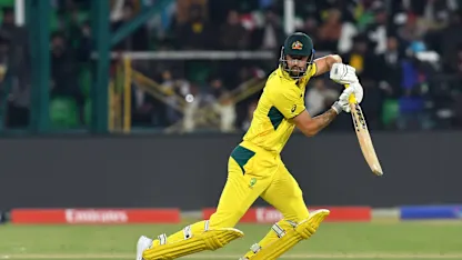 Short unleashes a flurry of boundaries | AUS v ENG | Champions Trophy 2025