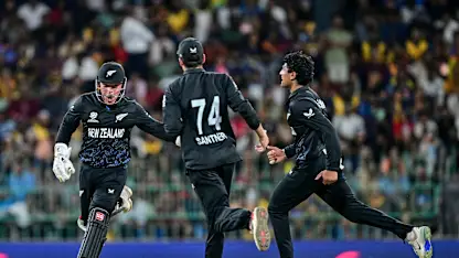 New Zealand celebrate the wicket of Sri Lanka's Pavan Rathnayake