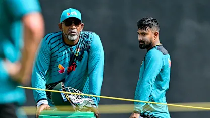 Simmons expects Australia response as Bangladesh ponder change