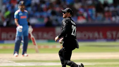Logo of Kohli walks after stunning catch from Glenn Phillips | IND v NZ | Champions Trophy 2025
