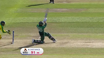 CWC19: AUS v BAN - Mahmudullah hits his second six in three balls off Zampa