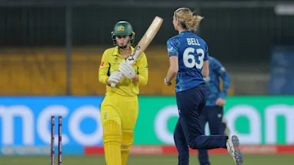 LIVE: Bell, Smith deal early blows to Australia in CWC25 chase