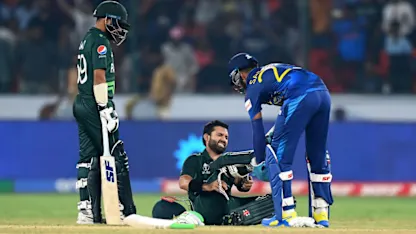 Rizwan collapses with cramp as he hits huge six | SL v PAK | CWC23