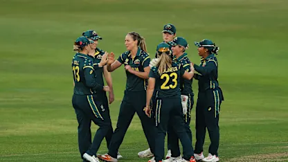 PERRY STARS WITH BAT AND BALL AS AUSTRALIA SEE OFF PAKISTAN IN LEEDS