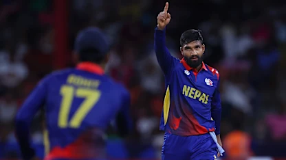 Pinpoint Dipendra Singh Airee on song in the field for Nepal | Men's T20 World Cup Asia & EAP Qualifier
