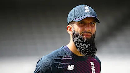 Logo of Moeen Ali (2)