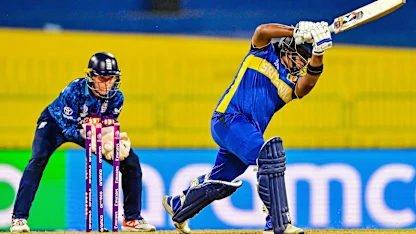 Ecclestone's guile to break through Athapaththu | CWC25