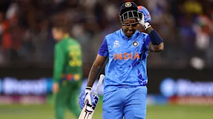 Suryakumar falls attempting to up the ante | India v South Africa | T20WC 2022