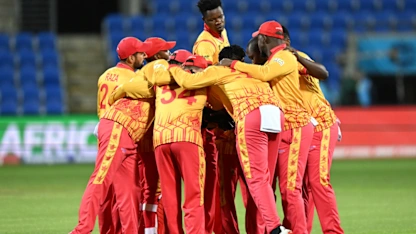 Zimbabwe survive early strikes to set 80-run target | Innings Highlights | T20WC 2022