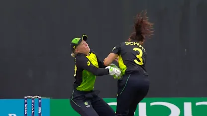 Logo of IND v AUS: Nasty collision leaves Alyssa Healy injured