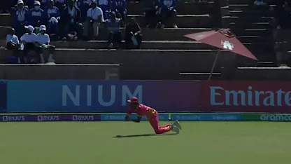 Logo of Muzarabani takes a diving catch | ZIM v SCO | CWC23 Qualifier