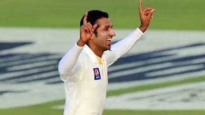 Bhatti gives Pakistan the edge | ICC