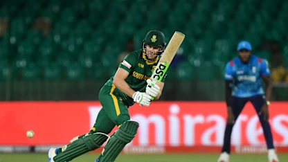 Logo of David Miller finishes in style for South Africa | ENG v SA | Champions Trophy 2025