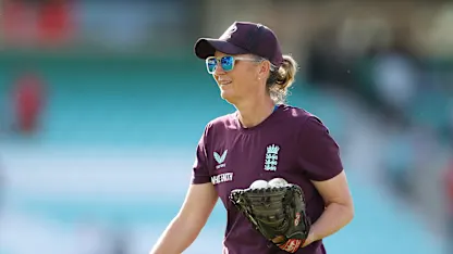 Edwards heaps praise on Ecclestone before home T20 World Cup