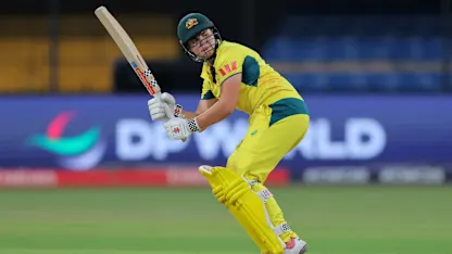 LIVE: Australia steady chase, King's seven-for in CWC25