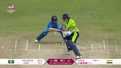 IND v IRE: Clare Shillington stumped off Poonam Yadav