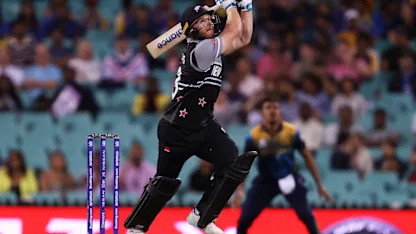 Phillips brings up New Zealand's fifty with big six | T20WC 2022