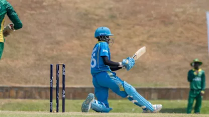120826 Nigeria Vs Rwanda- Rwandan batter Eric Hagenimana strikes against Nigeria
