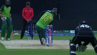 Logo of CWC19: NZ v SA - Ferguson bowls du Plessis with a brilliant yorker