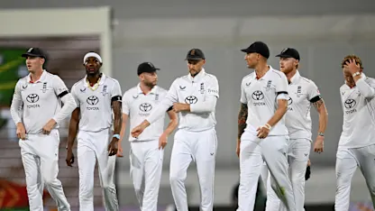 Former Australia captain wary of England's aggressive intent