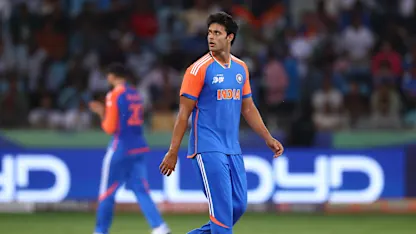 Dube delivers for India in all-rounder audition at Asia Cup