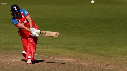 Late fireworks from Gibson | Women's T20WC 2026 warm-ups