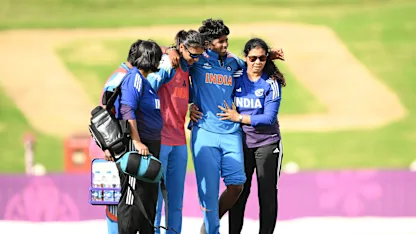 India dealt big CWC25 scare as key pacer suffers injury in warm-up match