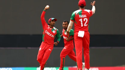 Aamir Kaleem holds on to a good catch | T20WC 2026