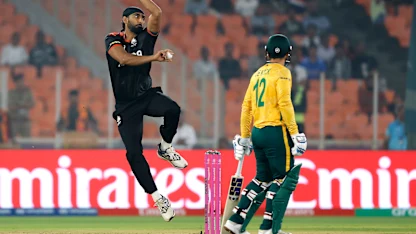 LIVE: South Africa start strong against Canada