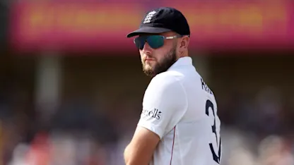 Fast bowler added to England squad ahead of Lord's Test