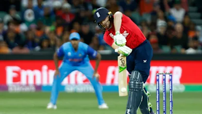 Buttler gives England blazing start in chase | T20WC 2022